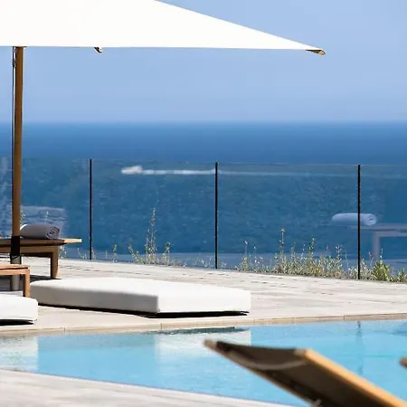 Hotel La Reserve & 5*
