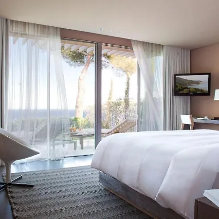 Hotel La Reserve &